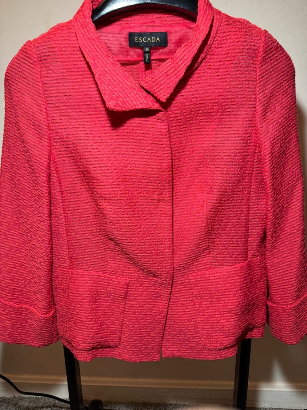 Escada Women’s Silk Blend Textured Collar Jacket blazer Sz 38 (M) Dahlia Color